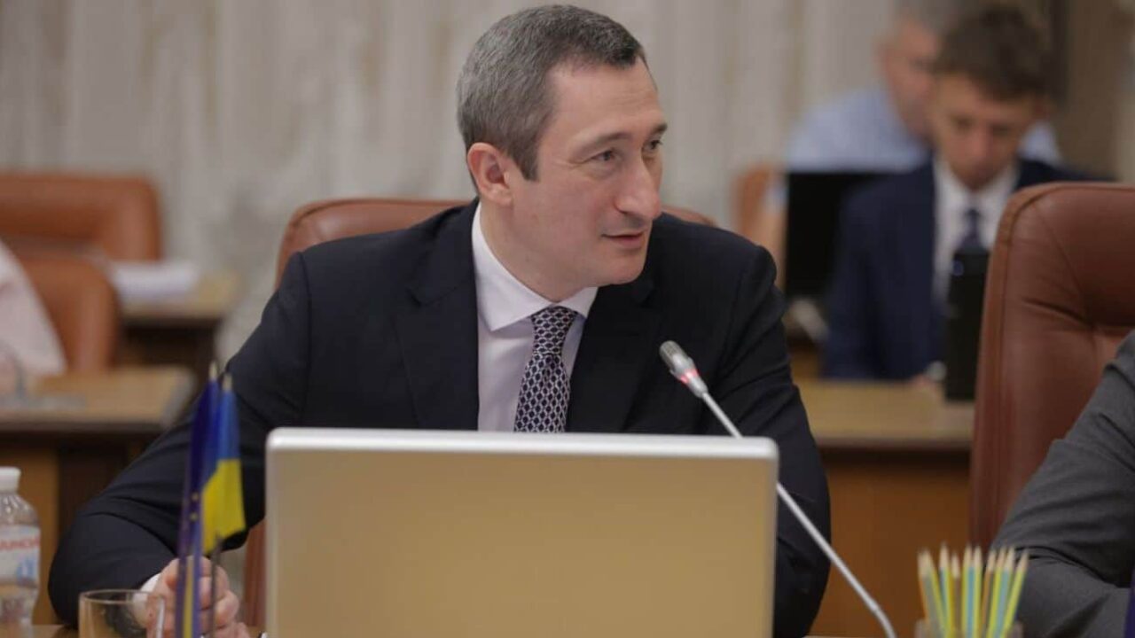 Компанія DIM припинила співпрацю з маркетологинею, яка внесла 44 млн застави за Чернишова