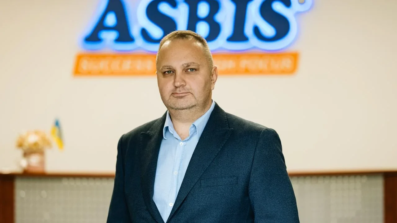 ASBIS: офіційний партнер Apple чи тіньовий партнер паралельного імпорту?