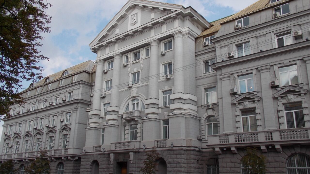 Це підірве довіру до Заходу: СБУ може тиснути на українську журналістку та американського медіатора