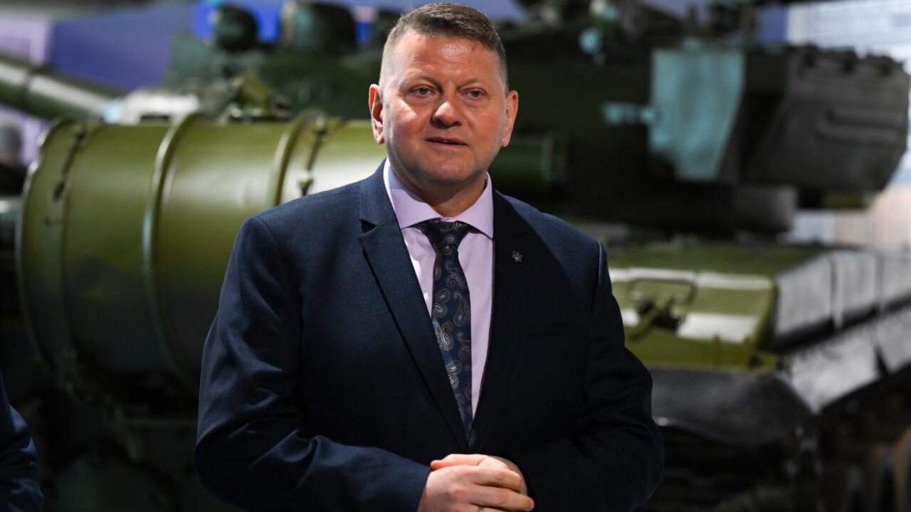 Залужний на нараді топдипломатів розніс НАТО: Україна вже далеко попереду